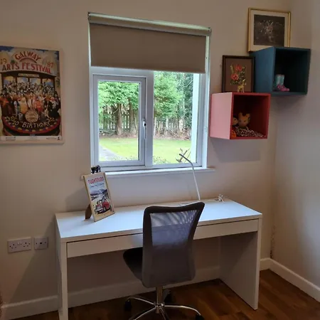 別荘 Lakeside House