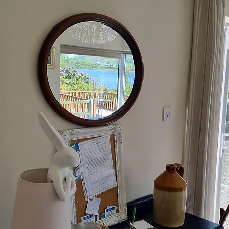 Lakeside House * オーターアード