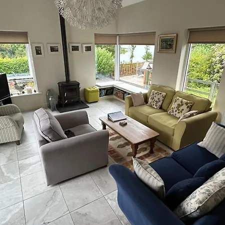 펜션 Lakeside House *